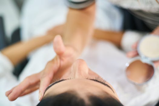 Cómo crear una rutina de Cuidado Facial en casa y ver resultados profesionales